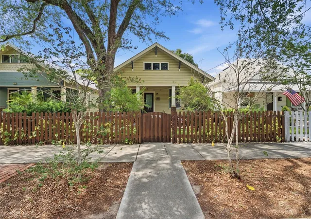 Photo 2 of Single family home for sale at 316 E Frances Ave, Tampa, FL 33602 | MLS# TB8523366 | Listing updated on 2026-09-15