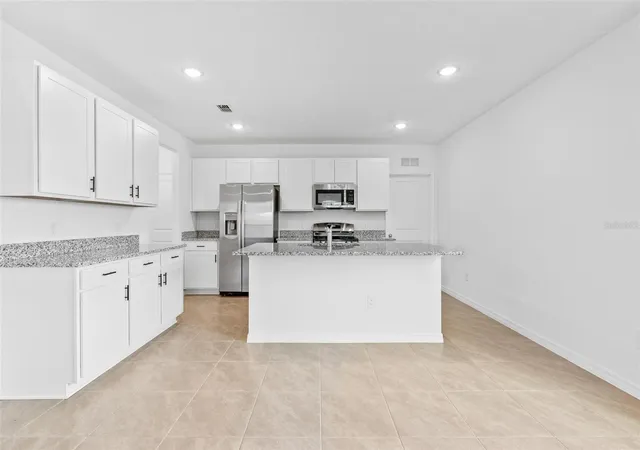 Photo 3 of Townhouse for sale at 14942 Windflower Aly, Winter Garden, FL 34787 | MLS# O6420210 | Listing updated on 2026-10-22