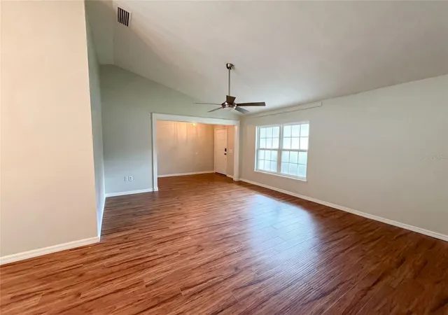 Photo 3 of Single family home for sale at 546 Penns Neck Dr, Deland, FL 32724 | MLS# O6420369 | Listing updated on 2026-09-14