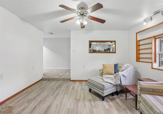 Photo 4 of Single family home for sale at 2315 Edgewater Ave, Leesburg, FL 34748 | MLS# G5114348 | Listing updated on 2026-10-20