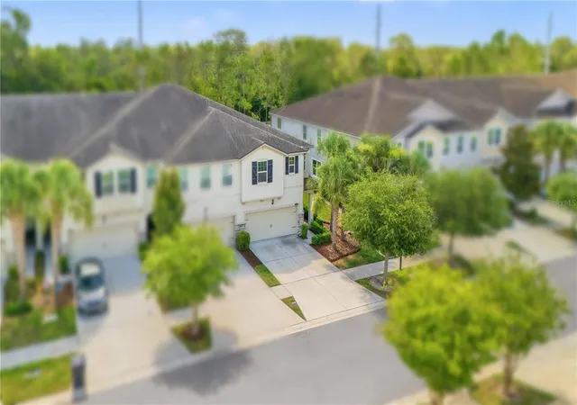 Photo 3 of Townhouse for sale at 10316 Holstein Edge Pl, Riverview, FL 33569 | MLS# TB8523928 | Listing updated on 2026-09-12
