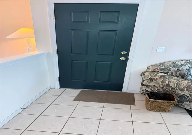 Listing Photo 5 - Condo for sale in building located at 8844 Grand Palms Cir, KISSIMMEE, FL 34747 - Unit #A