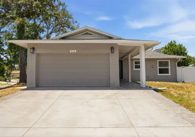 Photo 1 of Sale Pending at 4712 Simcoe St, Palm Harbor, FL 34683 | MLS# TB8524117 | Listing updated on 2026-10-04