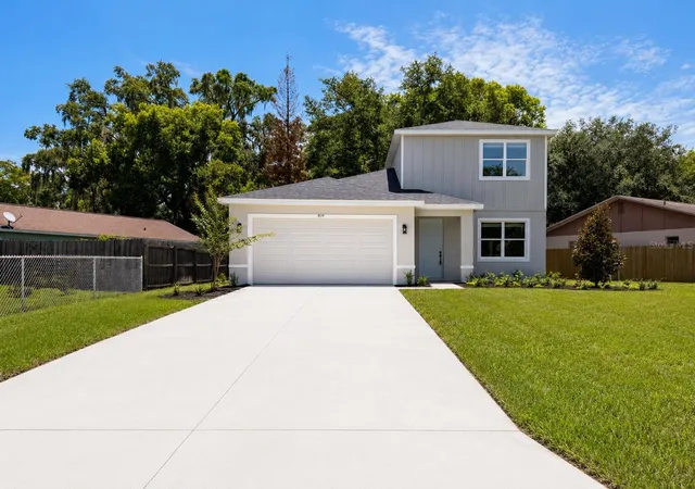 Photo 1 of Single family home for sale at 807 Santa Barbara Dr, Sanford, FL 32773 | MLS# O6420665 | Listing updated on 2026-09-24
