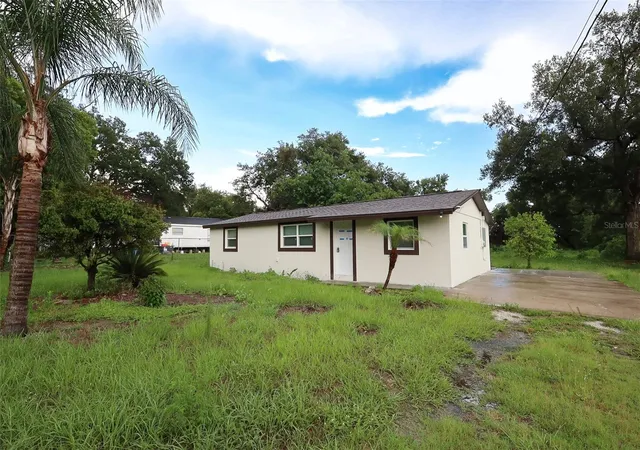 Photo 2 of Single family home for sale at 6427 A L Campbell Ln, Seffner, FL 33584 | MLS# TB8524215 | Listing updated on 2026-09-24
