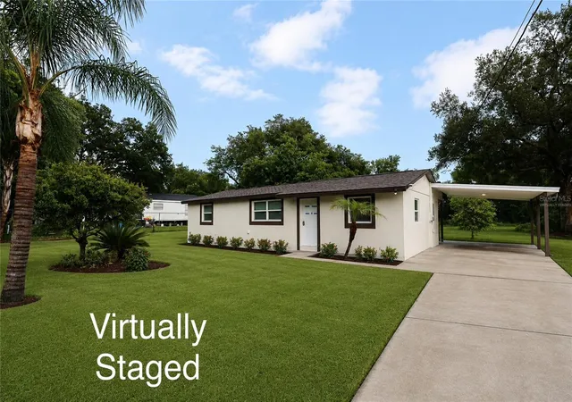 Photo 3 of Single family home for sale at 6427 A L Campbell Ln, Seffner, FL 33584 | MLS# TB8524215 | Listing updated on 2026-09-24