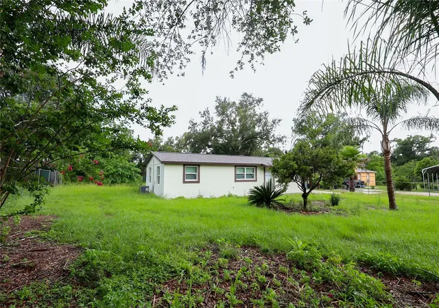Photo 3 of Single family home for sale at 6427 A L Campbell Ln, Seffner, FL 33584 | MLS# TB8524215 | Listing updated on 2026-09-24