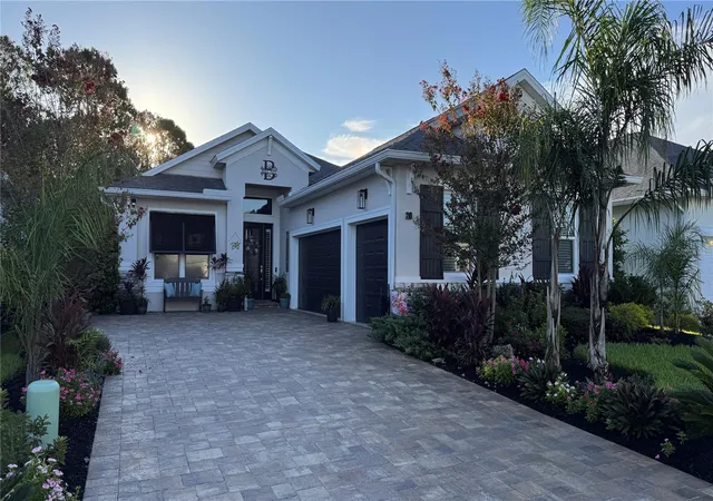 Photo 1 of Single family home for sale at 20 Spring St, Palm Coast, FL 32164 | MLS# A4698475 | Listing updated on 2026-10-11
