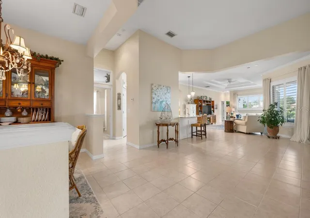 Photo 3 of Single family home for sale at 264 Dahlia Ct, Bradenton, FL 34212 | MLS# A4698490 | Listing updated on 2026-09-26