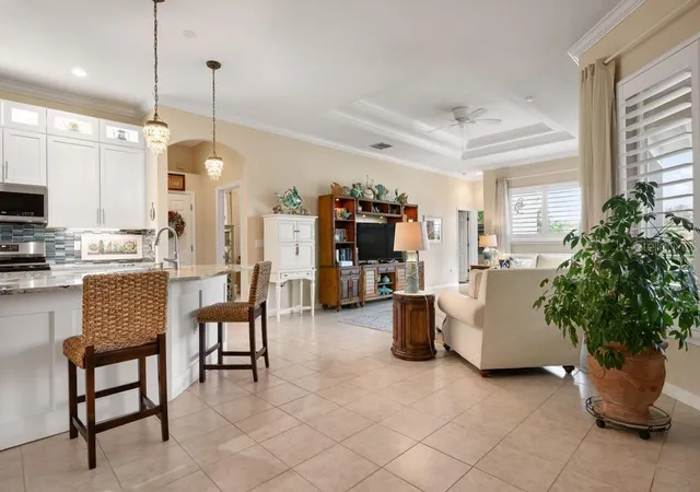 Photo 4 of Single family home for sale at 264 Dahlia Ct, Bradenton, FL 34212 | MLS# A4698490 | Listing updated on 2026-09-26