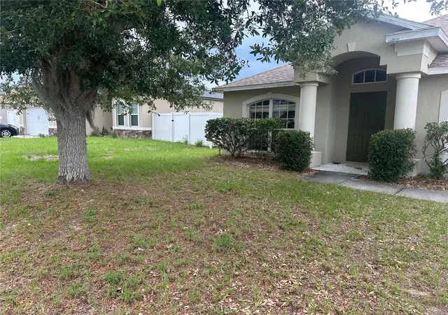 Photo 3 of Sale Pending at 451 Peace Ct, Kissimmee, FL 34759 | MLS# O6420990 | Listing updated on 2026-10-22