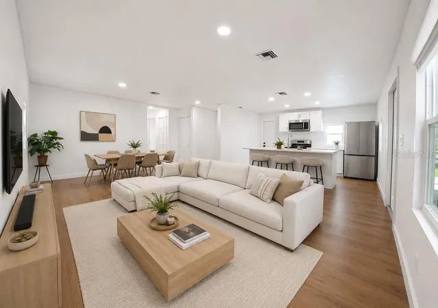 Photo 2 of Single family home for sale at 9212 N Brooks St, Tampa, FL 33612 | MLS# TB8524496 | Listing updated on 2026-09-12