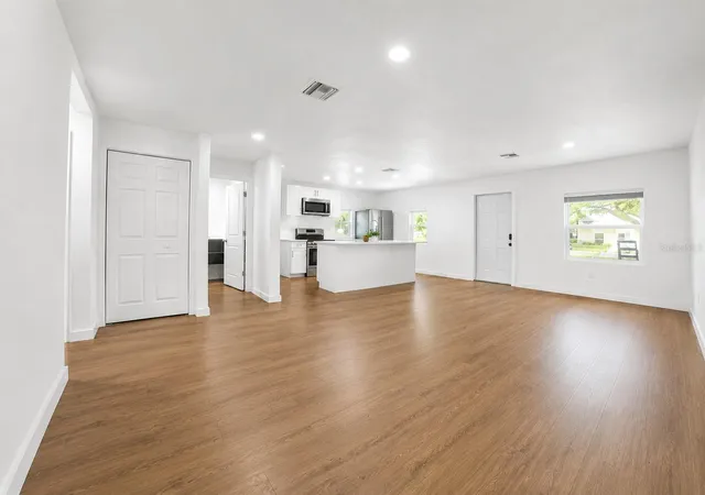 Photo 3 of Single family home for sale at 9212 N Brooks St, Tampa, FL 33612 | MLS# TB8524496 | Listing updated on 2026-09-12