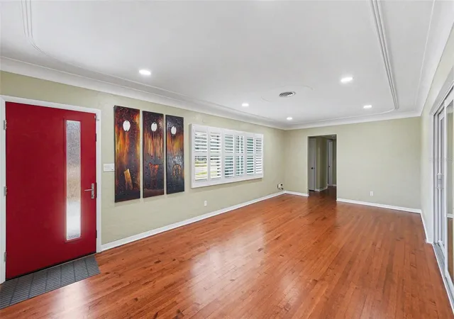 Photo 3 of Sale Pending at 4660 22nd Avenue S, Saint Petersburg, FL 33711 | MLS# O6421074 | Listing updated on 2026-10-20