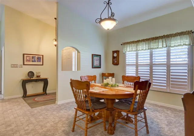 Photo 4 of Sale Pending at 3701 Plantation Blvd, Leesburg, FL 34748 | MLS# G5114448 | Listing updated on 2026-10-08