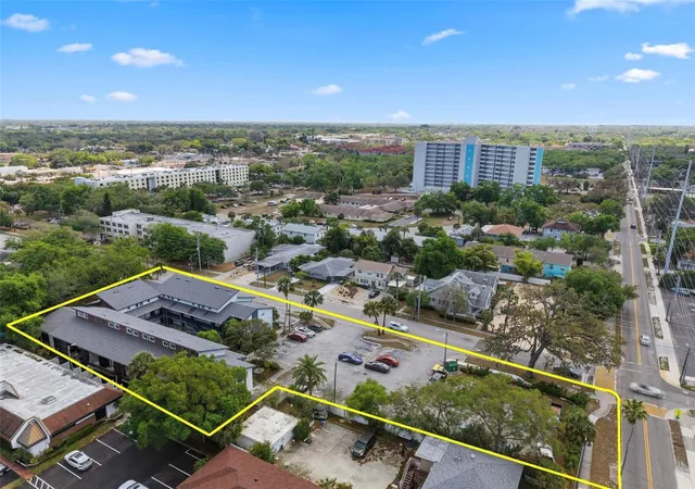 Photo 2 of House for sale at 1100 Turner St, Clearwater, FL 33756 | MLS# TB8524597 | Listing updated on 2026-09-23