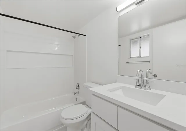 Photo 4 of House for sale at 1100 Turner St, Clearwater, FL 33756 | MLS# TB8524597 | Listing updated on 2026-09-23