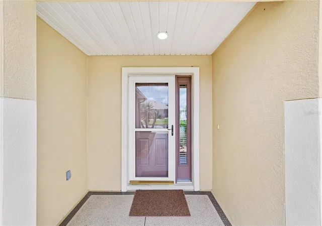Photo 4 of Single family home for sale at 8588 SE 134th Street, Summerfield, FL 34491 | MLS# OM727689 | Listing updated on 2026-09-15