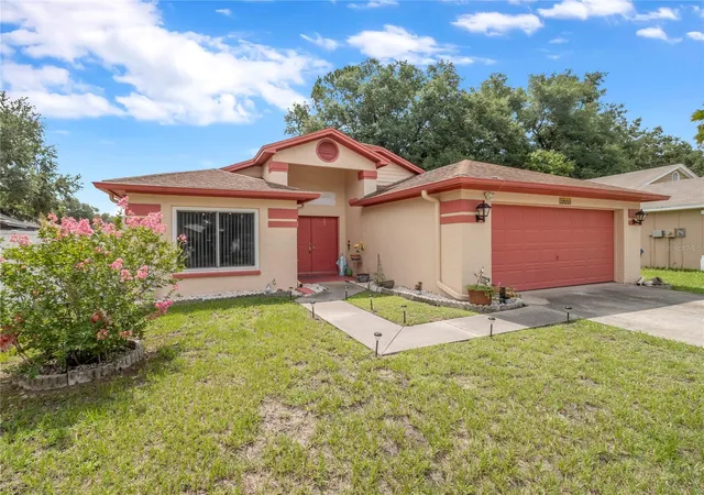 Photo 3 of Single family home for sale at 1604 Coppersmith Ct, Lutz, FL 33559 | MLS# TB8524886 | Listing updated on 2026-09-15