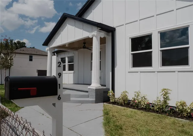 Photo 3 of Single family home for sale at 2916 N 21st Street, Tampa, FL 33605 | MLS# TB8524898 | Listing updated on 2026-09-15