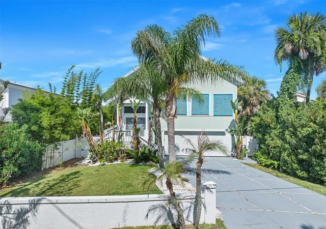Single family home for sale at 3110 John Anderson Dr, ORMOND BEACH, FL 32176 | MLS# V4949973