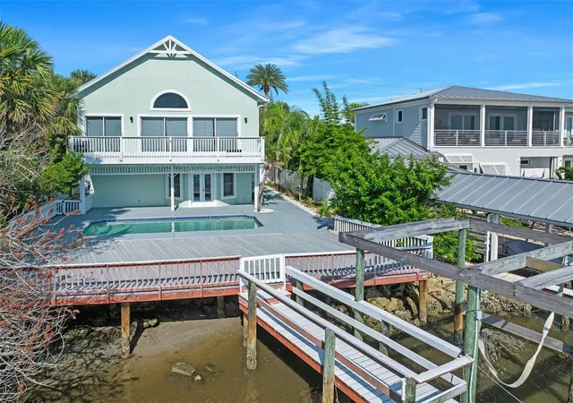 Photo 2 of Single family home for sale at 3110 John Anderson Dr, Ormond Beach, FL 32176 | MLS# V4949973 | Listing updated on 2026-09-18