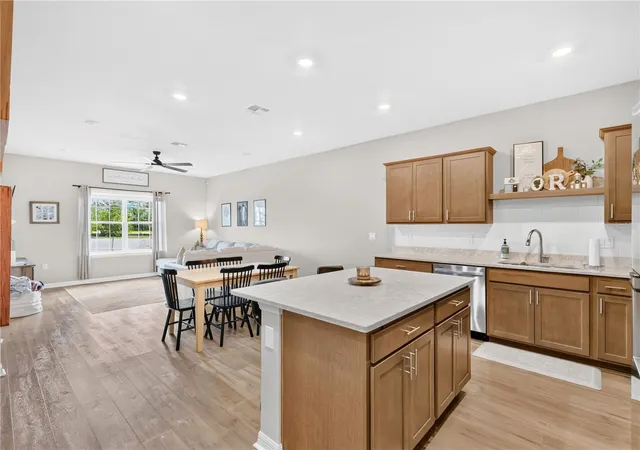 Photo 4 of Townhouse for sale at 5836 Freshwater Cyn Dr, St Cloud, FL 34771 | MLS# S5152873 | Listing updated on 2026-09-10