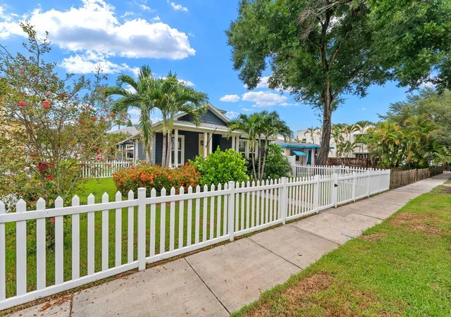 Photo 1 of Single family home for sale at 1028 5th Street N, St Petersburg, FL 33701 | MLS# TB8525269 | Listing updated on 2026-10-22