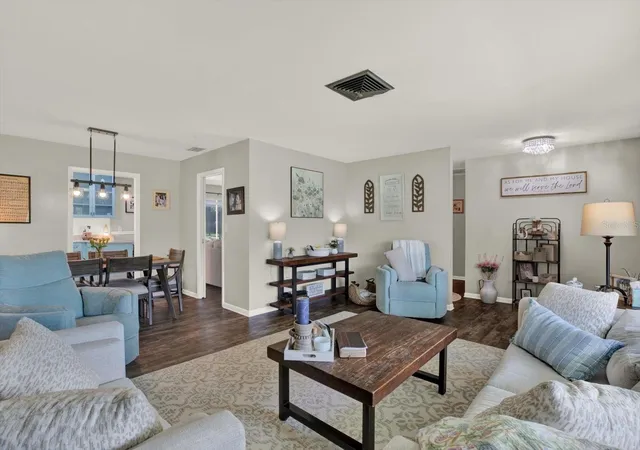 Photo 4 of Single family home for sale at 36639 Jefferson Ave, Dade City, FL 33523 | MLS# TB8525659 | Listing updated on 2026-09-15