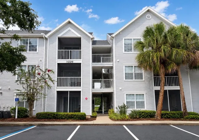Photo 1 of Condo for sale at 1229 Bermuda Lakes Ln #206, Kissimmee, FL 34741 | MLS# O6422111 | Listing updated on 2026-09-13