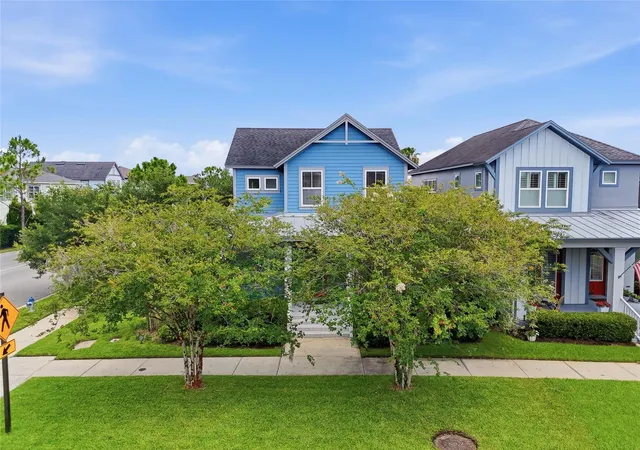 Photo 2 of Single family home for sale at 8105 Laureate Blvd, Orlando, FL 32827 | MLS# O6422151 | Listing updated on 2026-09-27