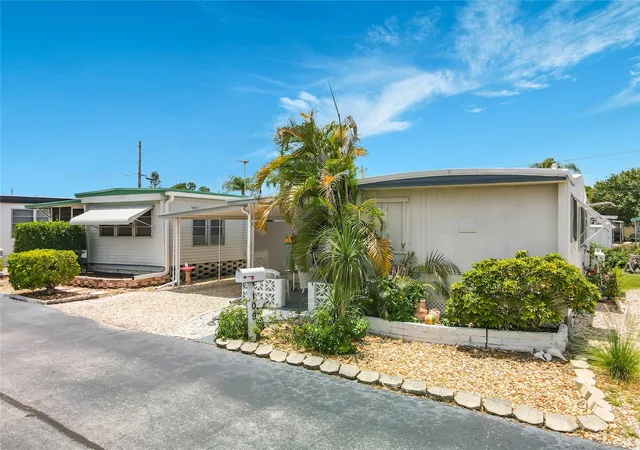 Photo 2 of Manufactured home for sale at 7490 46th Avenue N #109, St Petersburg, FL 33709 | MLS# TB8525849 | Listing updated on 2026-09-13