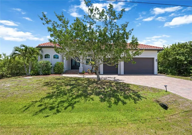 Photo 3 of Single family home for sale at 10386 Winnipeg St, Port Charlotte, FL 33981 | MLS# A4699001 | Listing updated on 2026-09-10