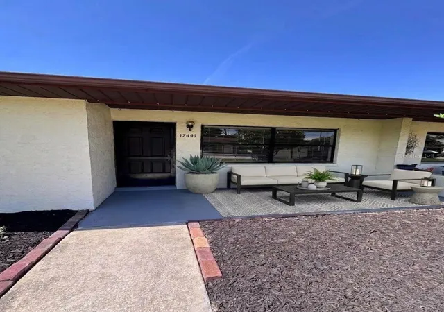 Photo 3 of Single family home for sale at 12441 Orangewood Cir, Tavares, FL 32778 | MLS# O6422303 | Listing updated on 2026-09-15