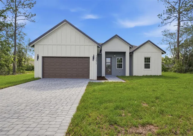 Photo 3 of Sale Pending at 14471 Sw 61st Court, Ocala, FL 34473 | MLS# O6422699 | Listing updated on 2026-10-02