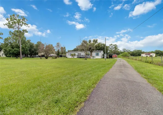 Photo 2 of Manufactured home for sale at 3760 Kaiser Ave, Saint Cloud, FL 34772 | MLS# S5153157 | Listing updated on 2026-09-21