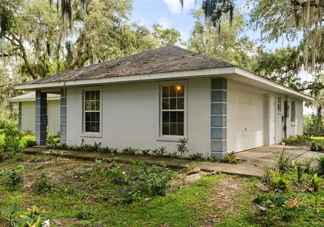 Photo 3 of Single family home for sale at 7938 Jacksons River Rd, Leesburg, FL 34788 | MLS# G5114717 | Listing updated on 2026-09-14