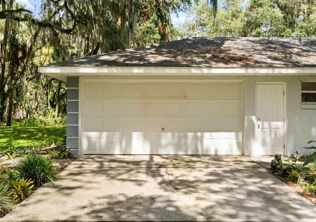 Photo 3 of Single family home for sale at 7938 Jacksons River Rd, Leesburg, FL 34788 | MLS# G5114717 | Listing updated on 2026-09-14