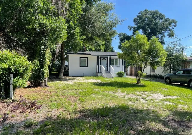 Photo 1 of Single family home for sale at 1812 E Okaloosa Ave, Tampa, FL 33604 | MLS# TB8526411 | Listing updated on 2026-09-29