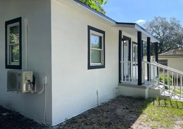 Photo 3 of Single family home for sale at 1812 E Okaloosa Ave, Tampa, FL 33604 | MLS# TB8526411 | Listing updated on 2026-10-09