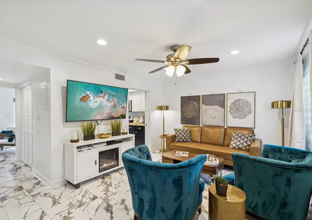 Photo 2 of Townhouse for sale at 1308 70th Street N, Saint Petersburg, FL 33710 | MLS# TB8526438 | Listing updated on 2026-09-14