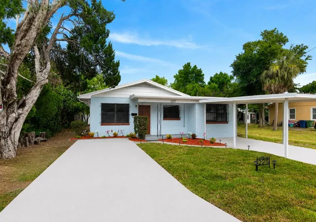 Photo 38 of Single family home for sale at 2211 Mallory Ave, TAMPA, FL 33605 | MLS# TB8526455 | Listing updated on 2026-10-05