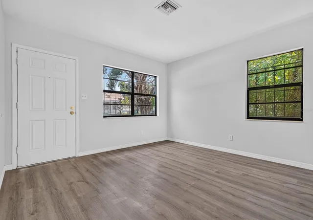 Photo 3 of Single family home for sale at 2211 Mallory Ave, Tampa, FL 33605 | MLS# TB8526455 | Listing updated on 2026-10-05