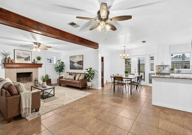 Photo 2 of Single family home for sale at 5010 Stolls Ave, Tampa, FL 33615 | MLS# W7887408 | Listing updated on 2026-09-12