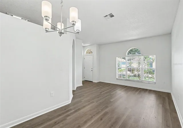 Photo 3 of Single family home for sale at 3709 Cinnamon Fern Loop, Clermont, FL 34714 | MLS# O6423054 | Listing updated on 2026-09-11