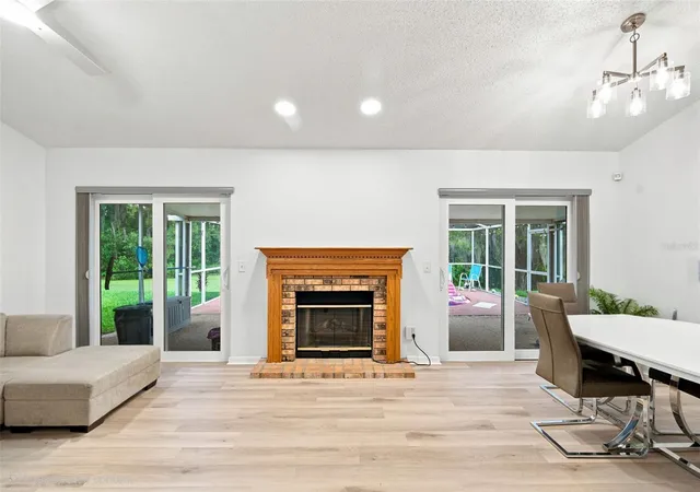 Photo 2 of Single family home for sale at 1014 Hardwood Dr, Valrico, FL 33596 | MLS# TB8526886 | Listing updated on 2026-10-05