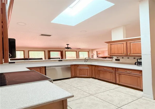 Photo 3 of Single family home for sale at 898 Crittenden Ave, Orange City, FL 32763 | MLS# O6423208 | Listing updated on 2026-09-11