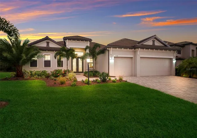 Photo 2 of Sale Pending at 17528 Polo Trl, Bradenton, FL 34211 | MLS# A4699370 | Listing updated on 2026-10-06