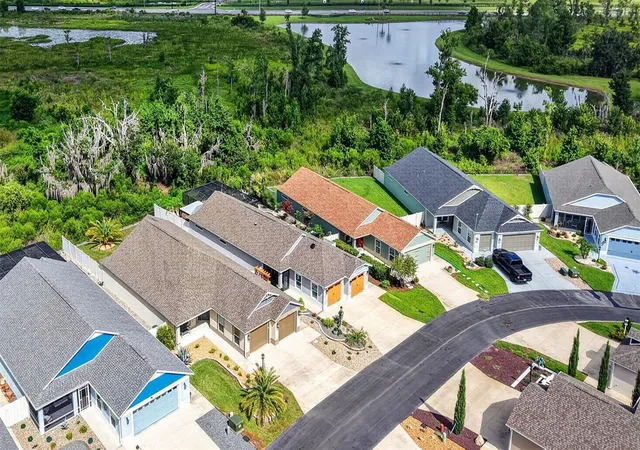 Photo 2 of Sale Pending at 4686 Hiles Pl, The Villages, FL 32163 | MLS# G5114791 | Listing updated on 2026-09-24