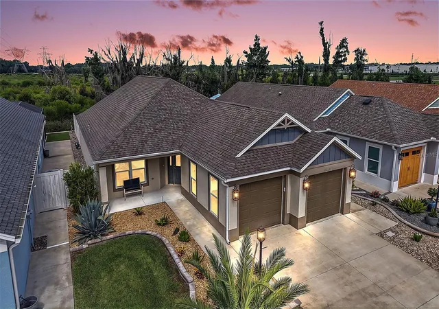 Photo 3 of Sale Pending at 4686 Hiles Pl, The Villages, FL 32163 | MLS# G5114791 | Listing updated on 2026-09-24